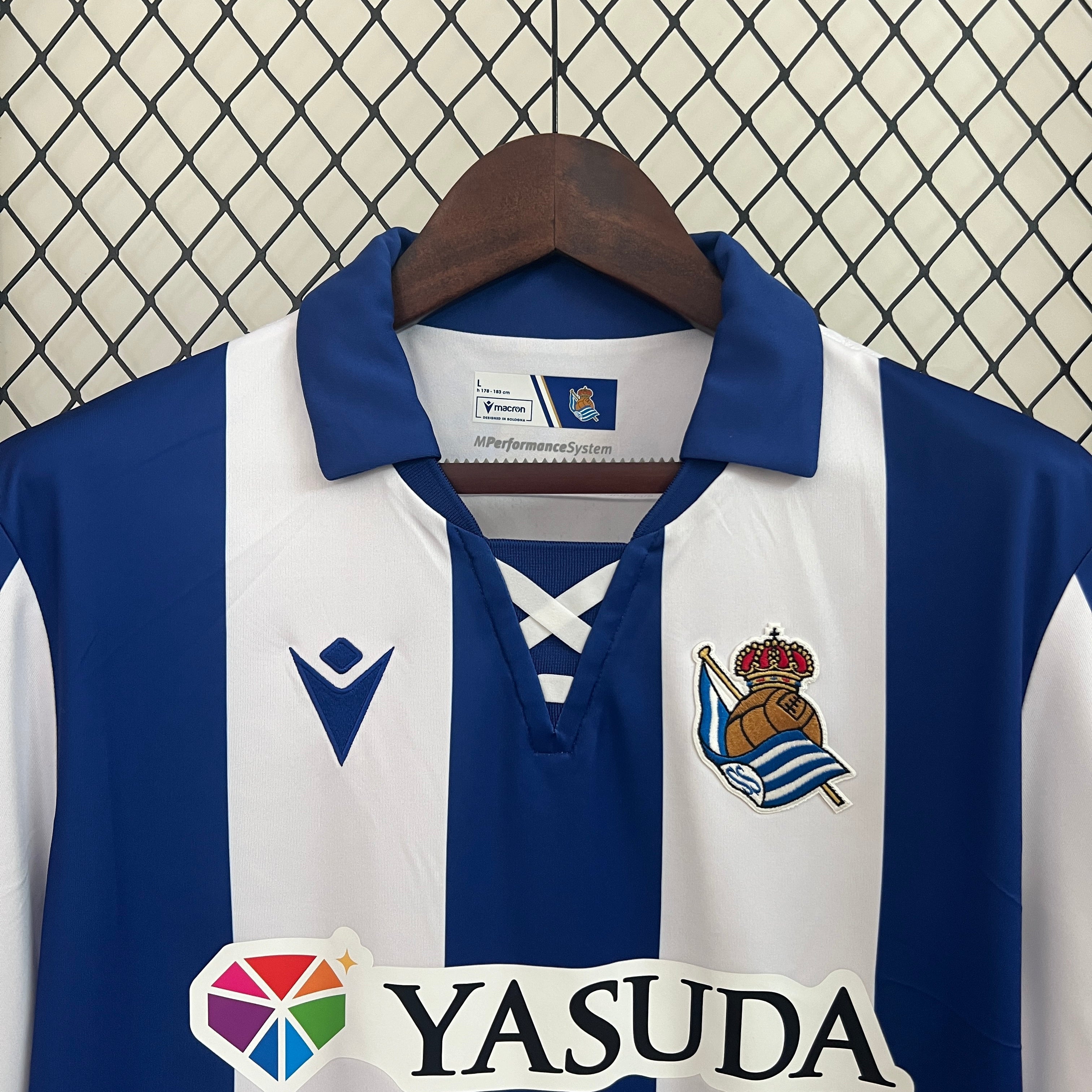 Camisa Real Sociedad Home 24/25 - Macron