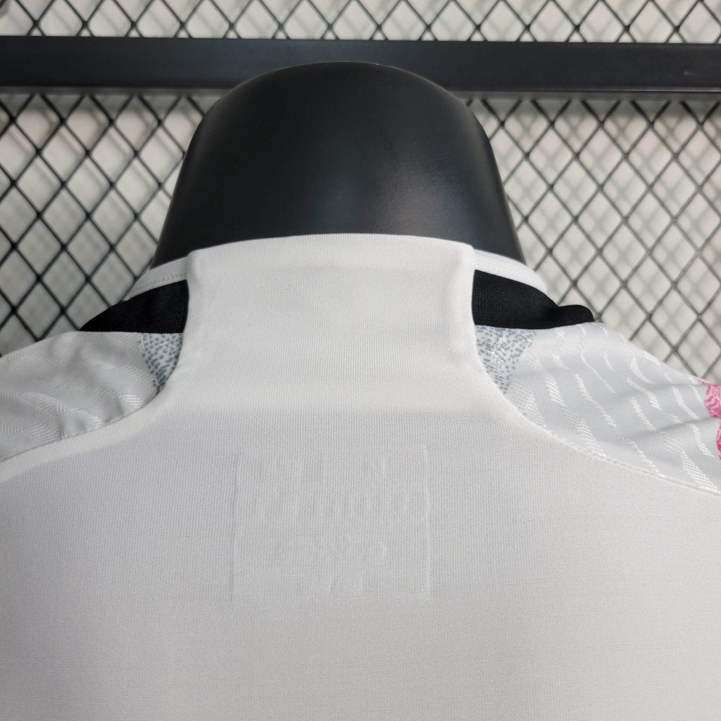 Camisa Juventus II 23/24 Rosa com Branco - Jogador