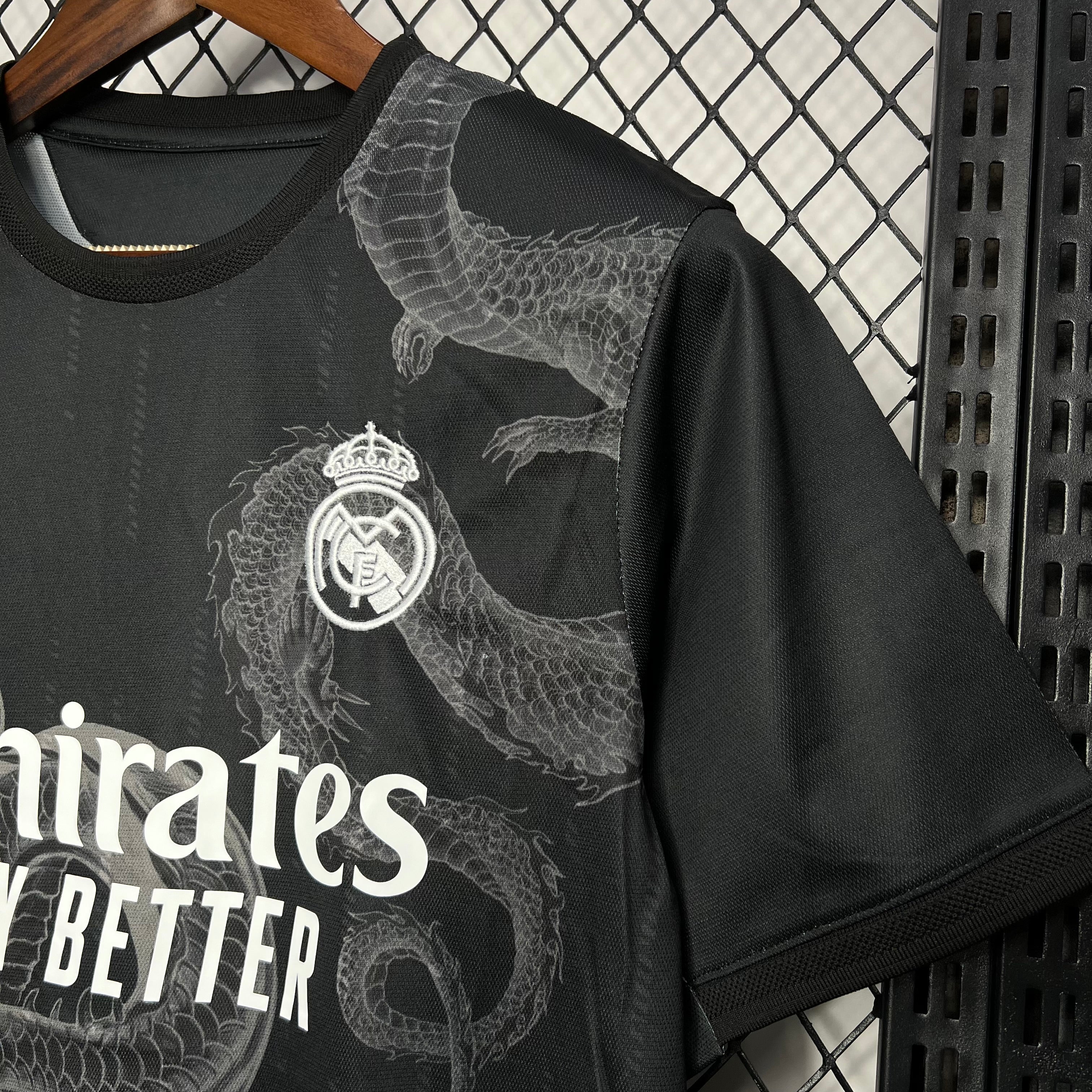 Camisa Real Madrid Edição Especial Preta 24/25