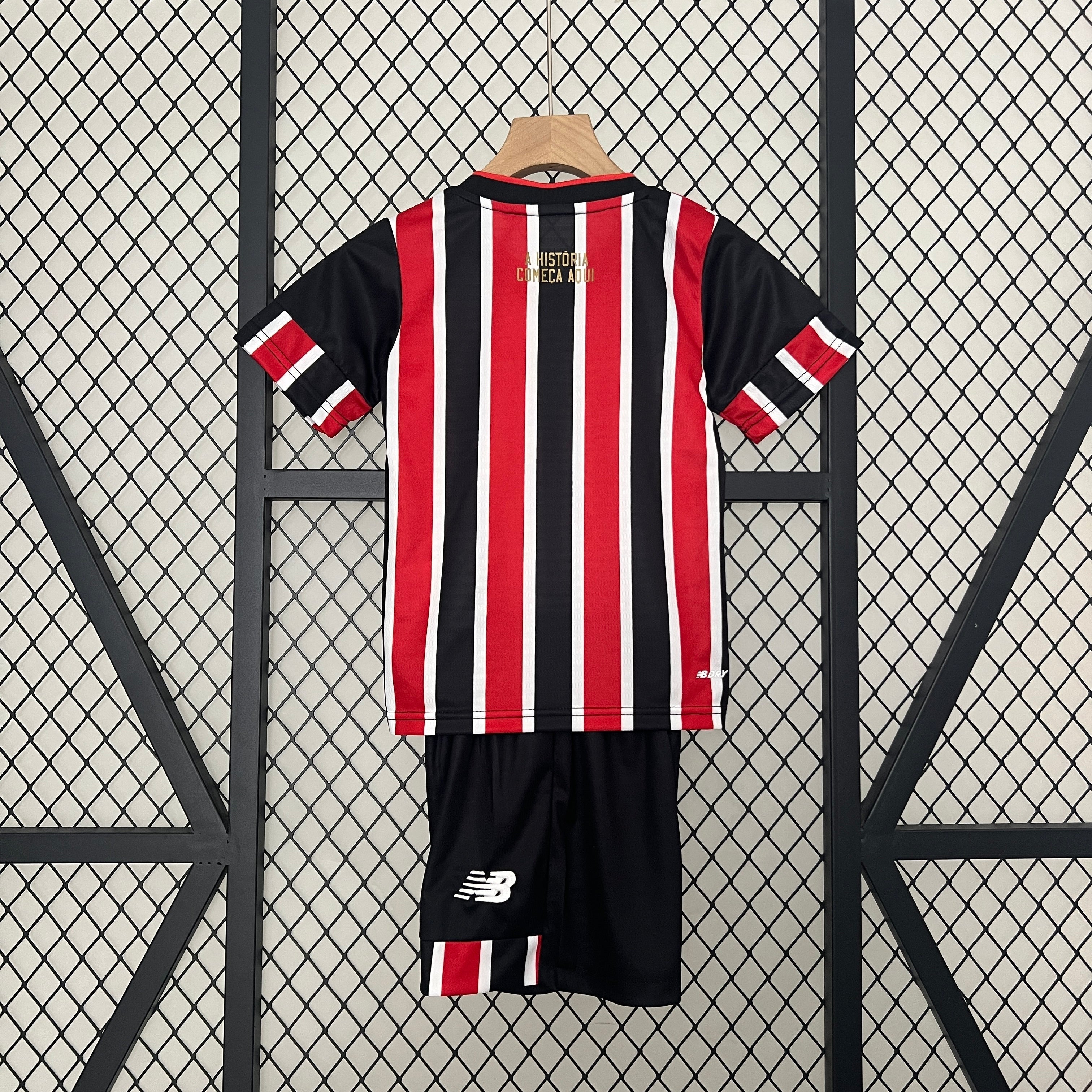 Kit infantil São Paulo II 24/25 - New Balance