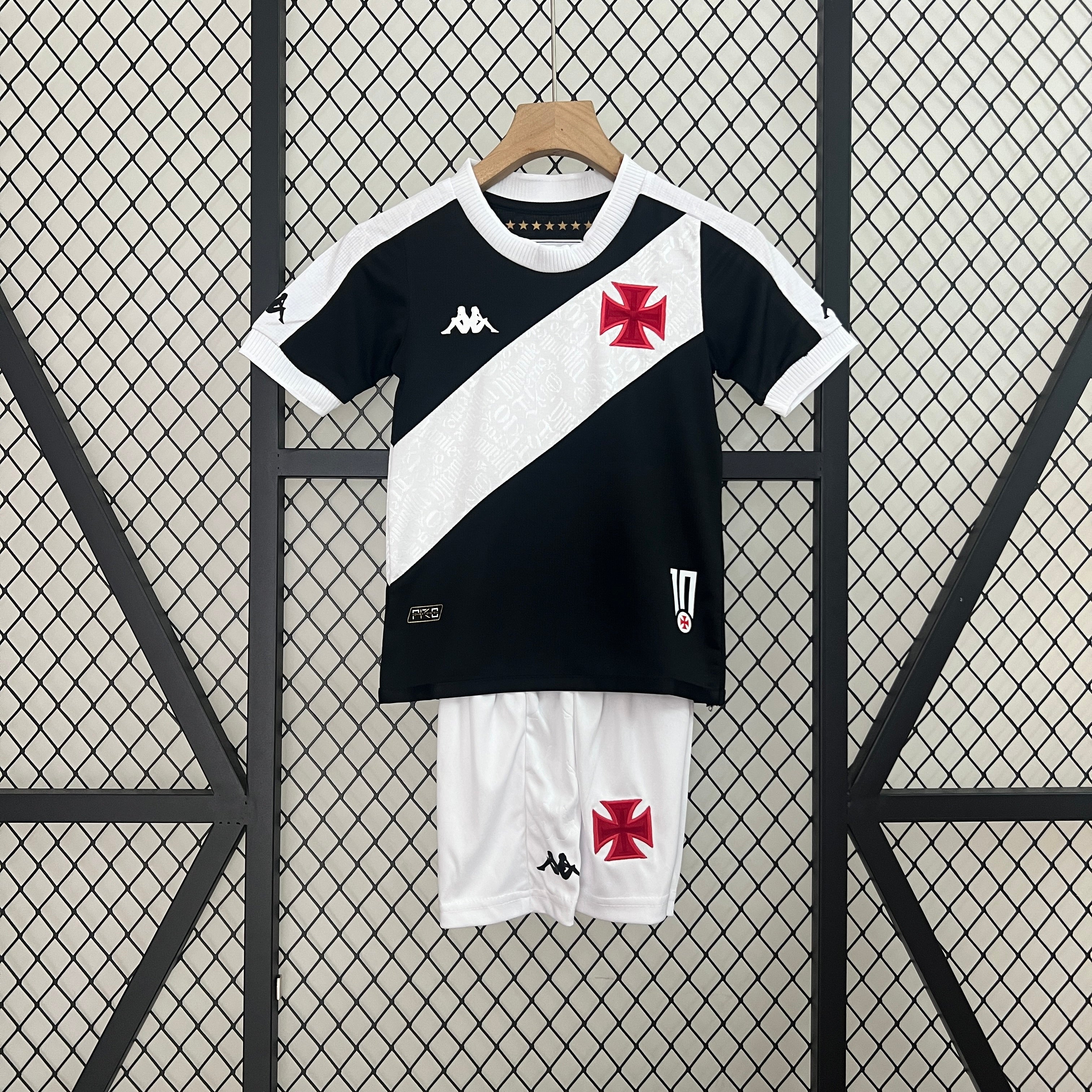 Kit infantil Vasco II 24/25 - Branco e Preto