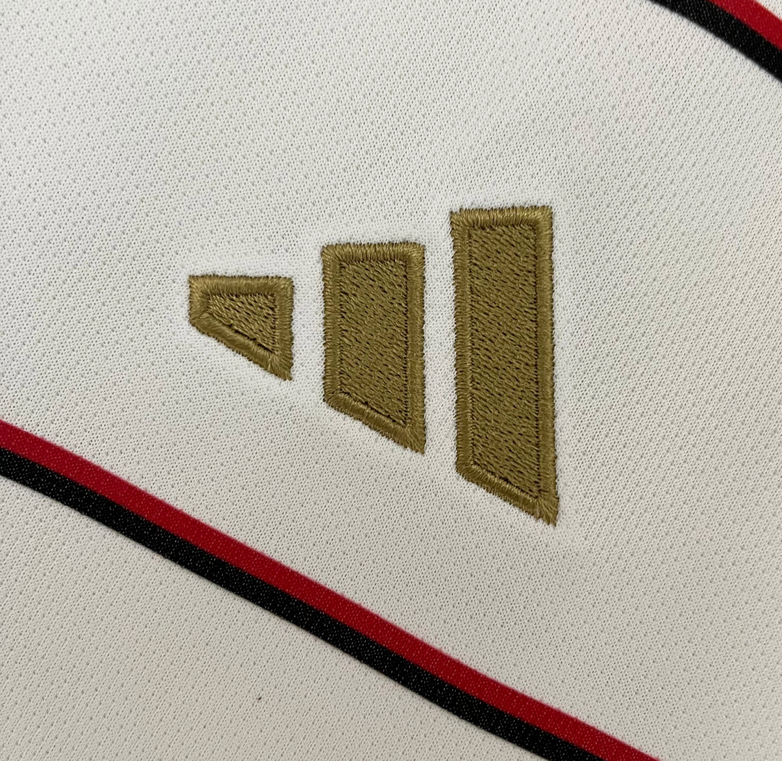 Camisa Flamengo II 23/24 Branco com Dourado