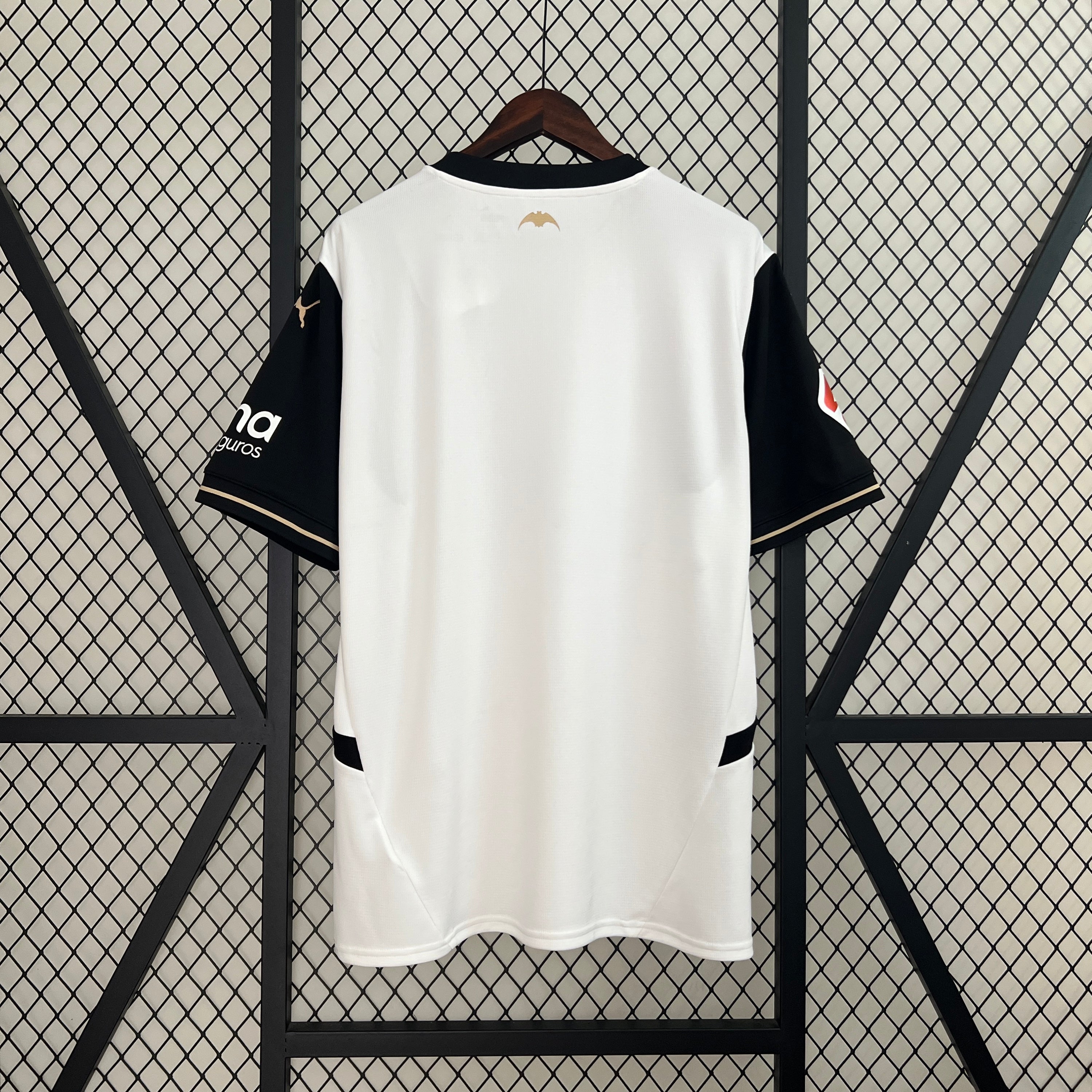 Camisa Valencia Home 24/25 Versão Torcedor