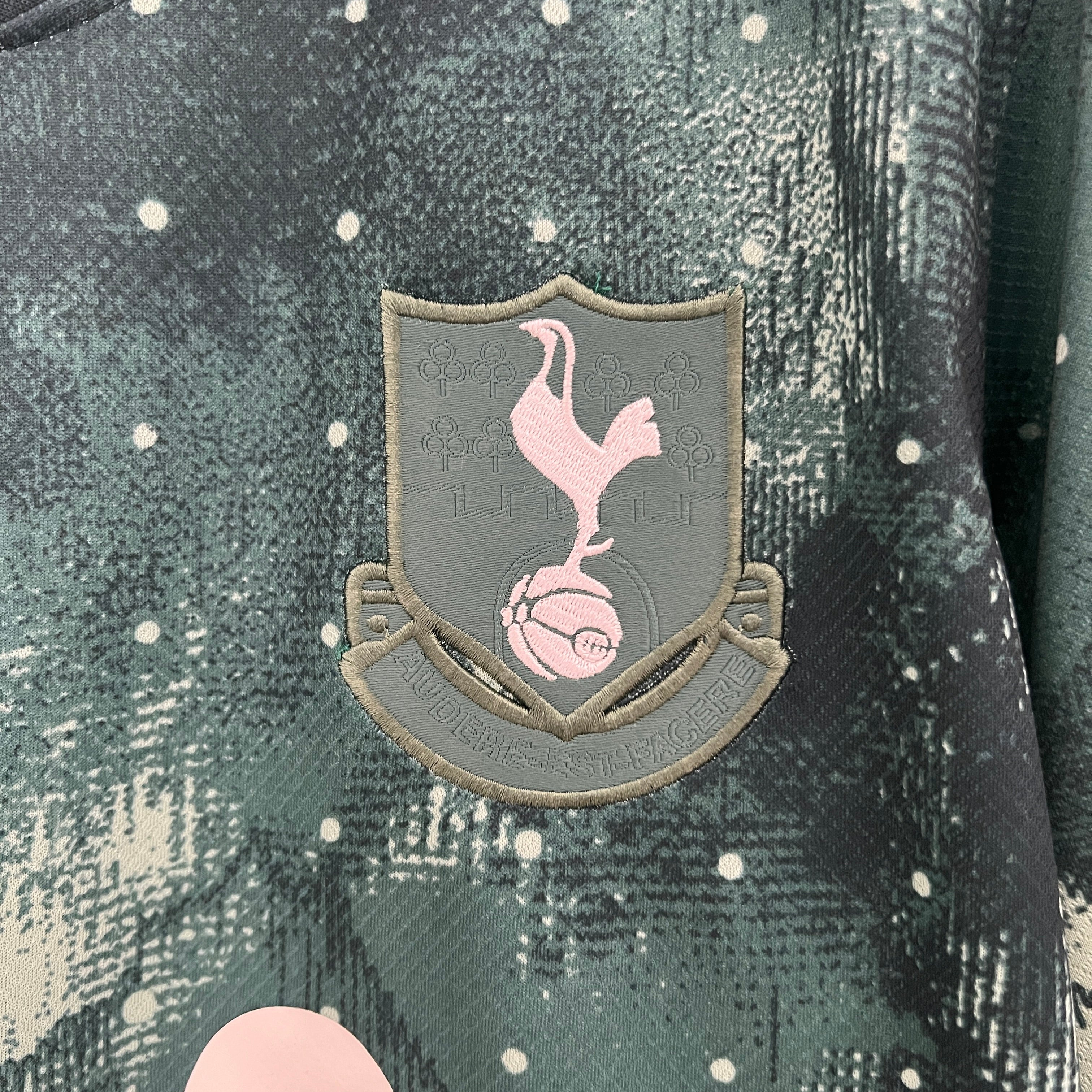 Camisa Tottenham Away III 24/25