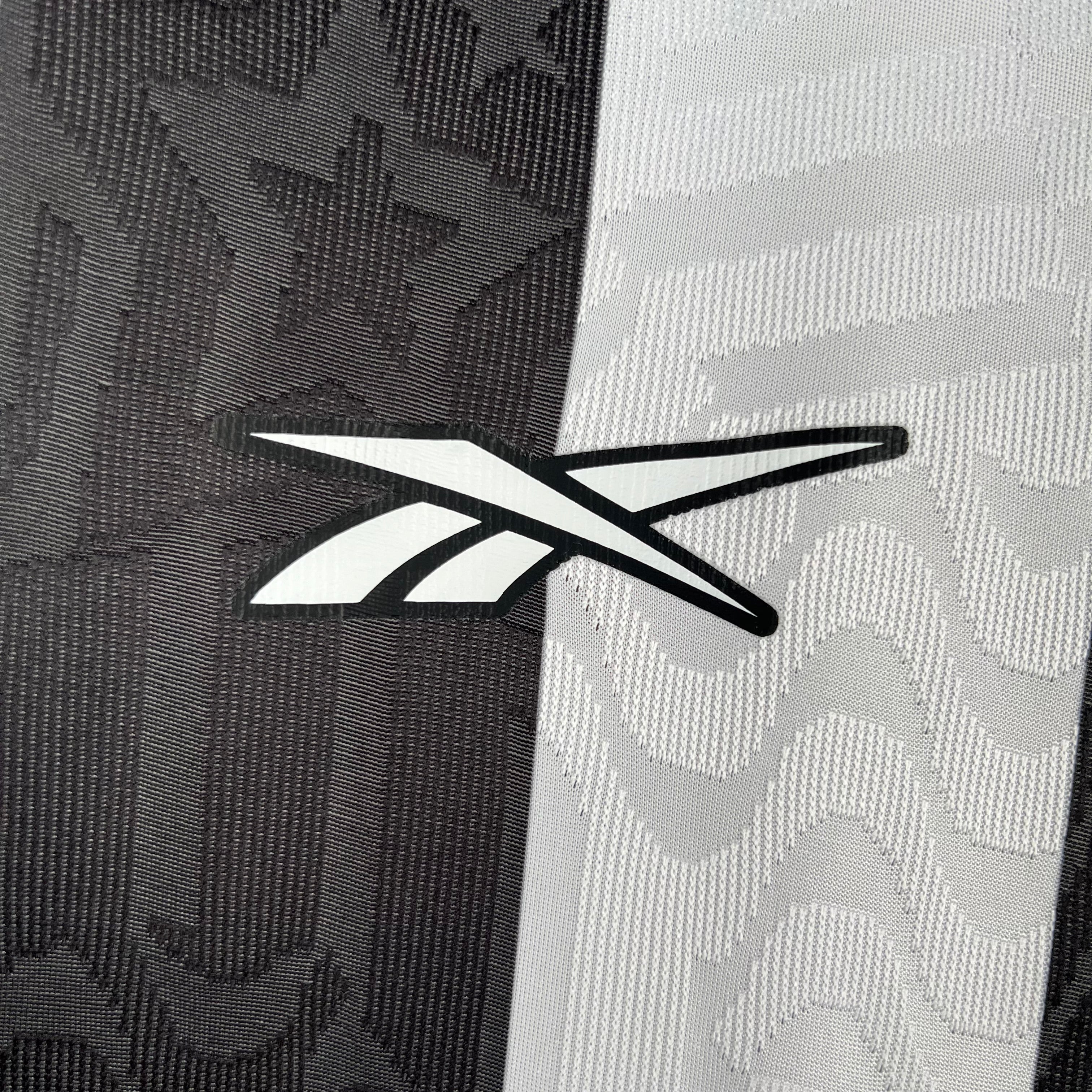 Camisa Botafogo I 23/24- Branco e Preto