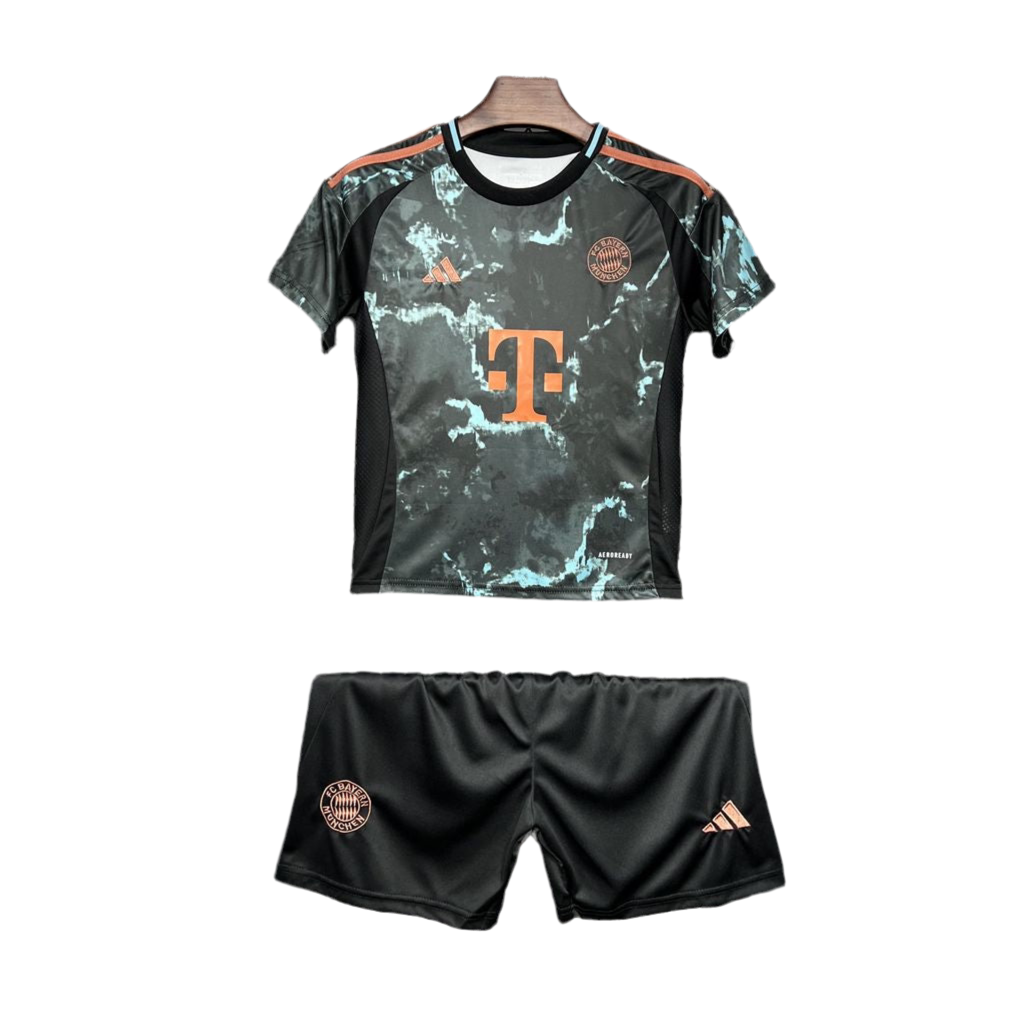 Kit infantil Bayern de Munique II 24/25 - Preto e Verde claro