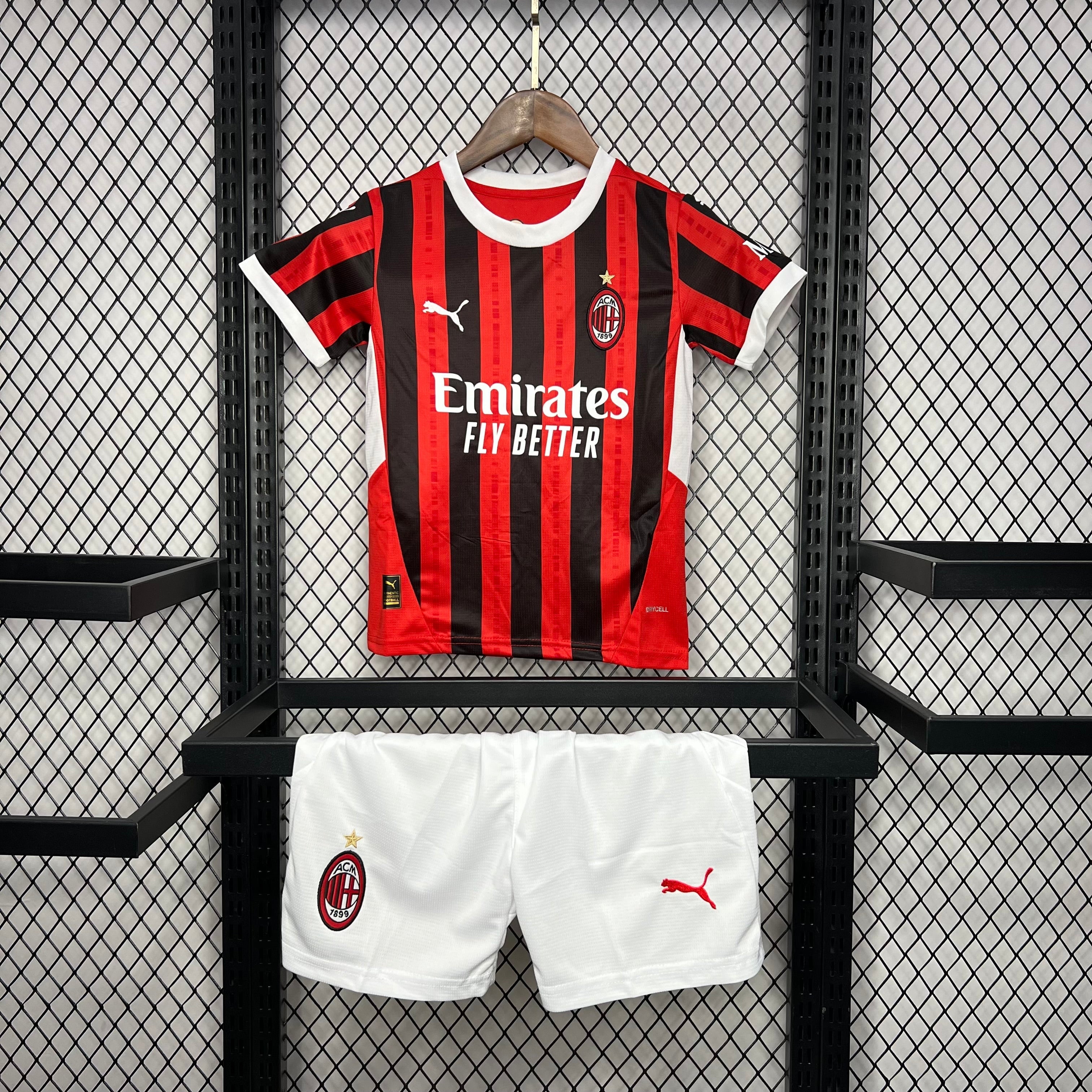 Kit infantil Milan I 24/25 - Vermelho e Preto