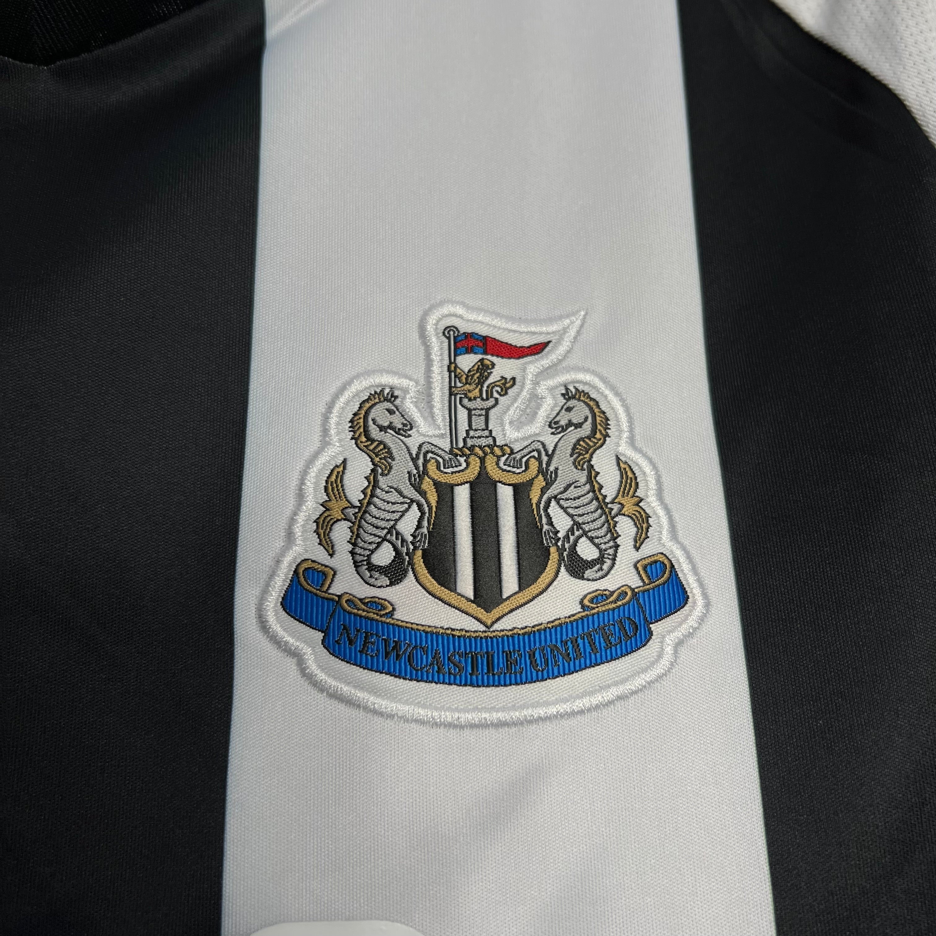 Camisa NewCastle Home 24/25