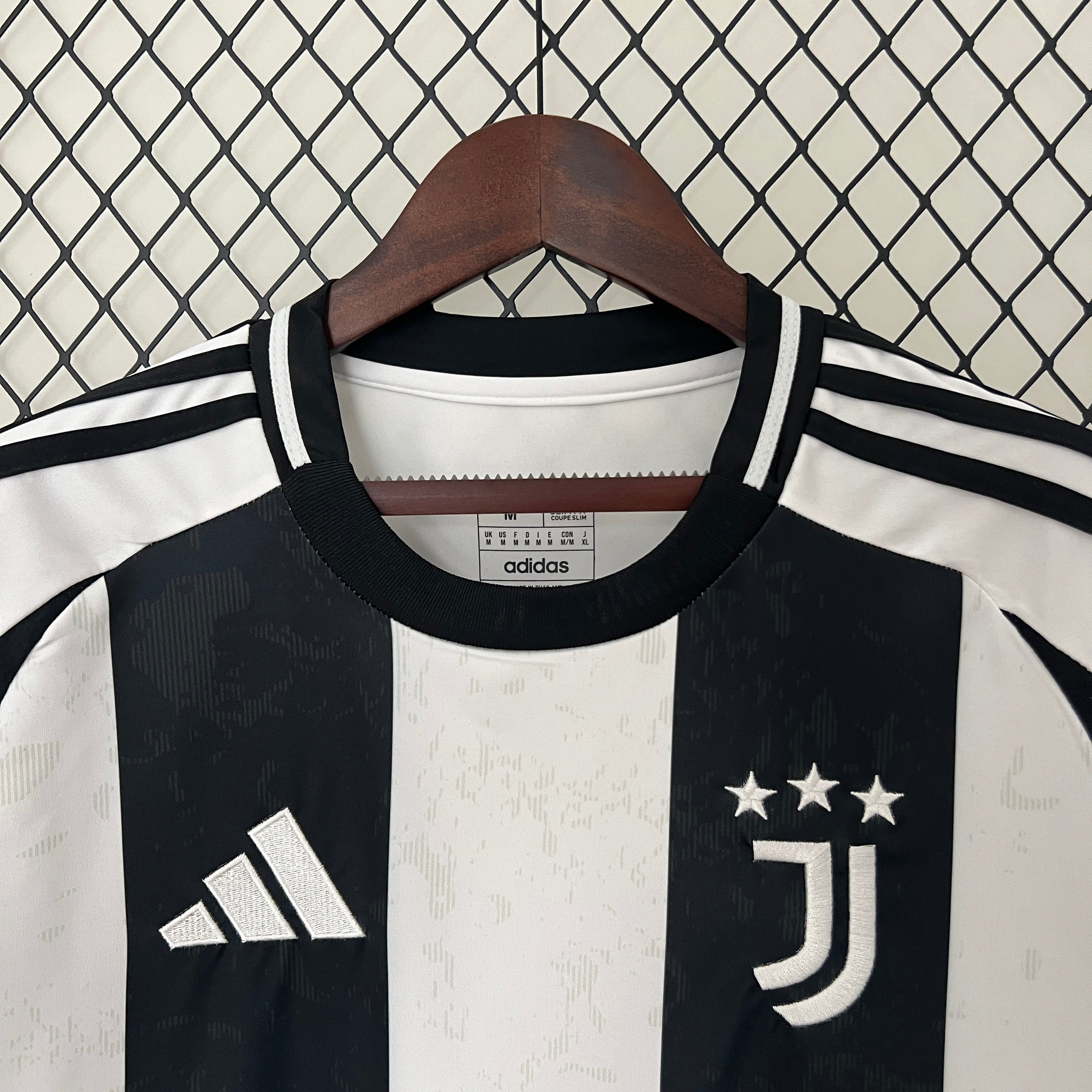 Camisa Juventus Home 24/25