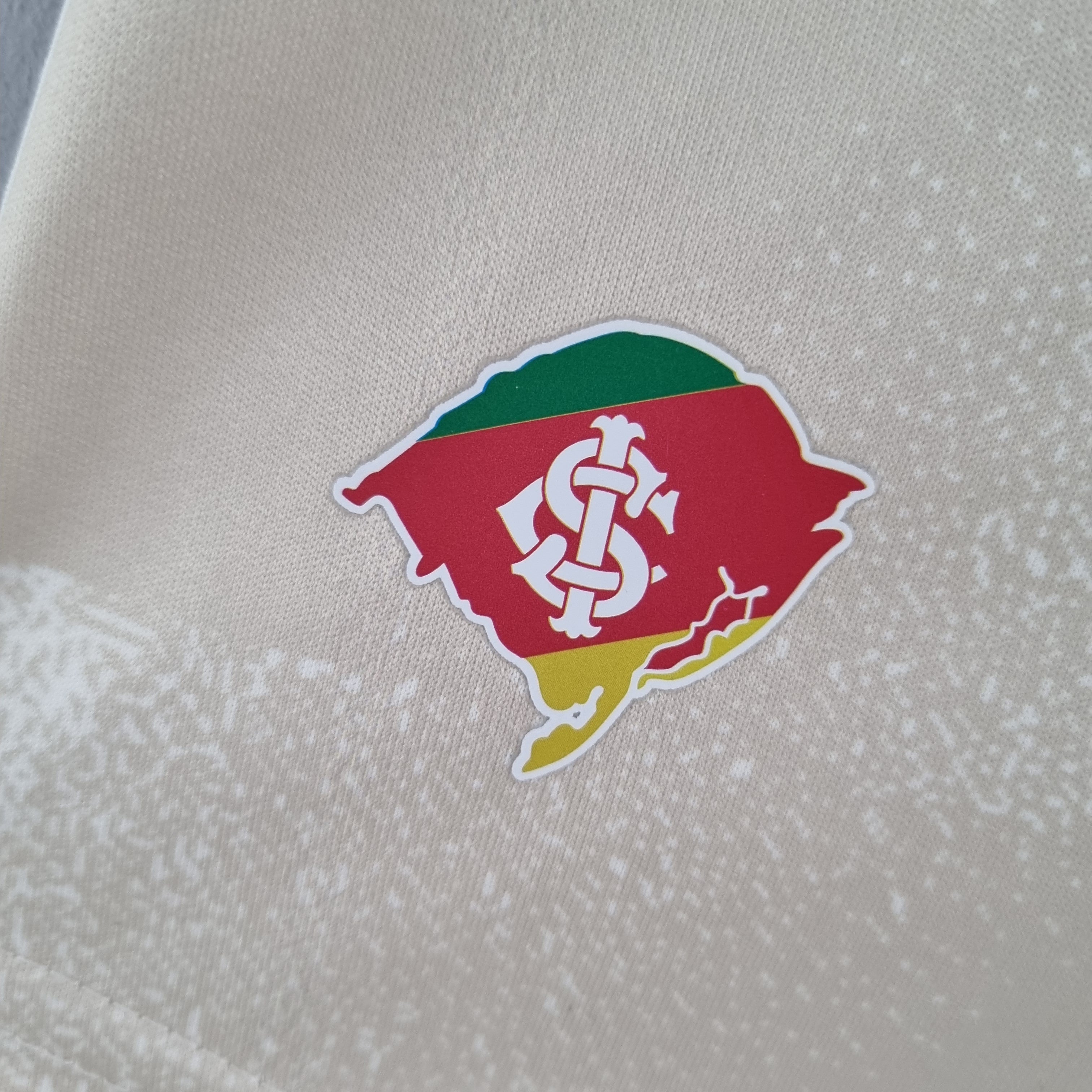 Camisa Feminina Internacional II 22/23 Bege