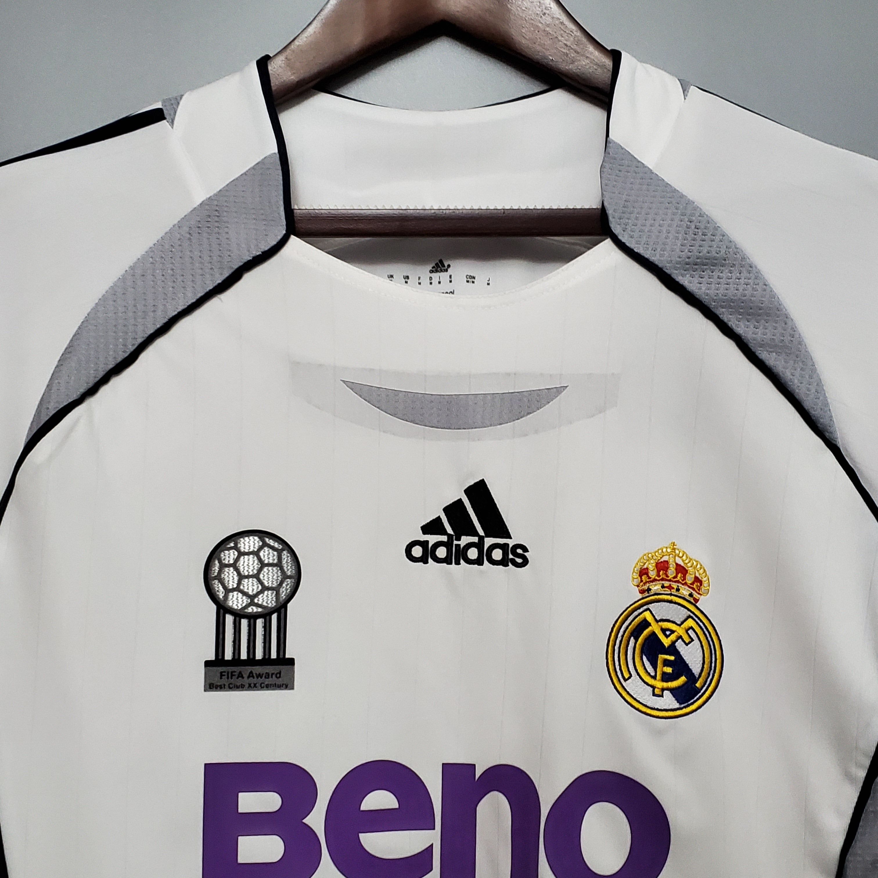 Camisa Manga Longa Real Madrid 06/07 Branco