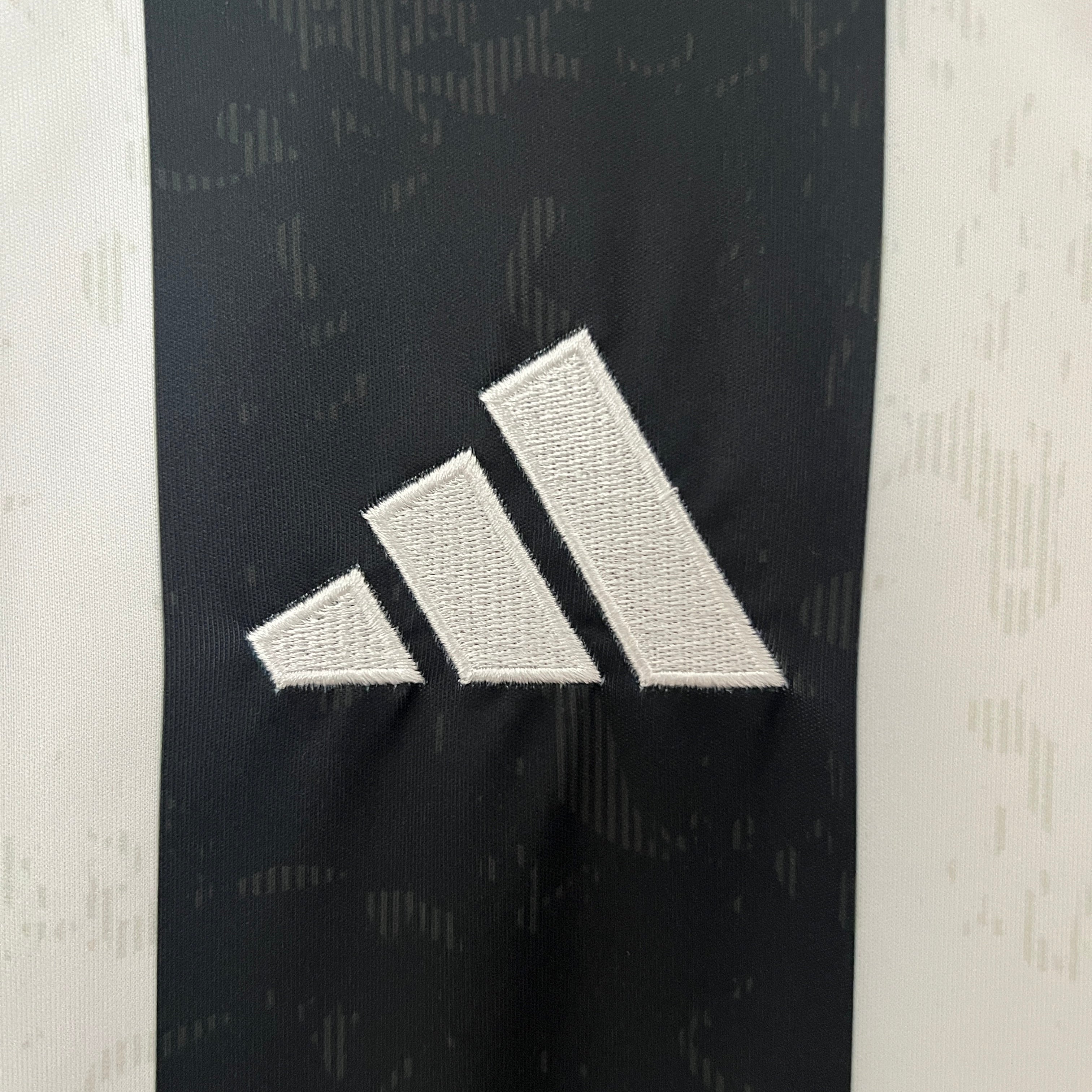 Camisa Juventus Home 24/25