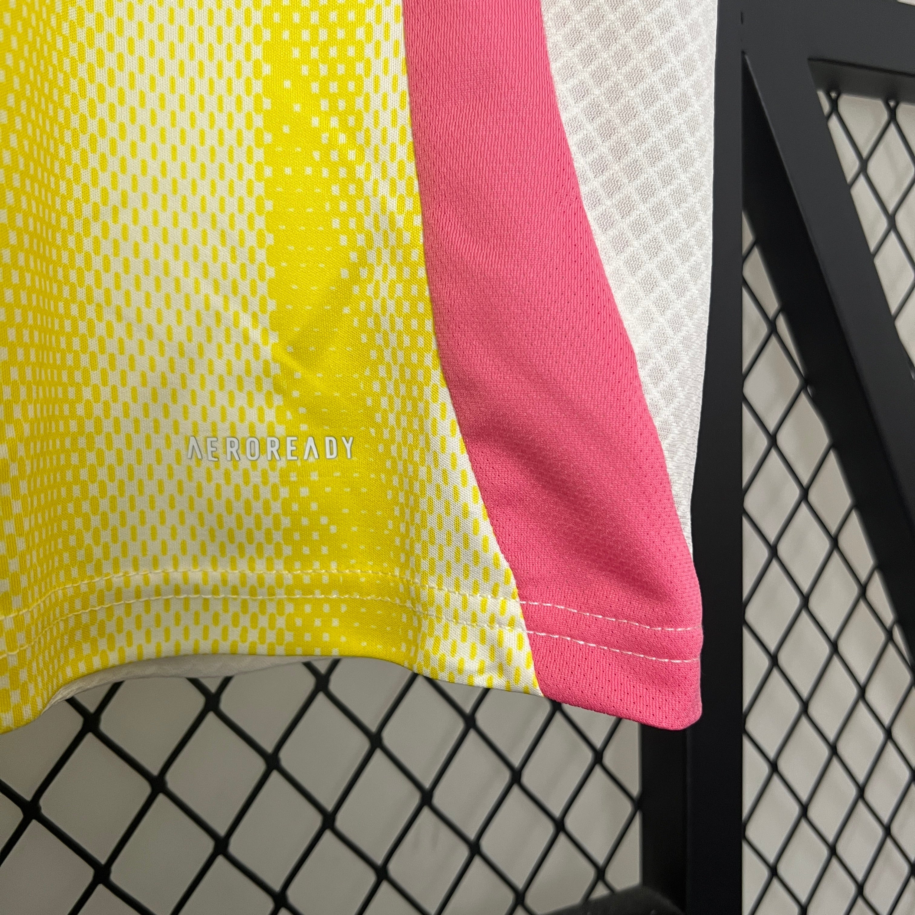 Camisa Juventus Away 24/25