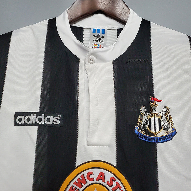 Camisa Newcastle Retrô 1995/1997 Preta e Branca