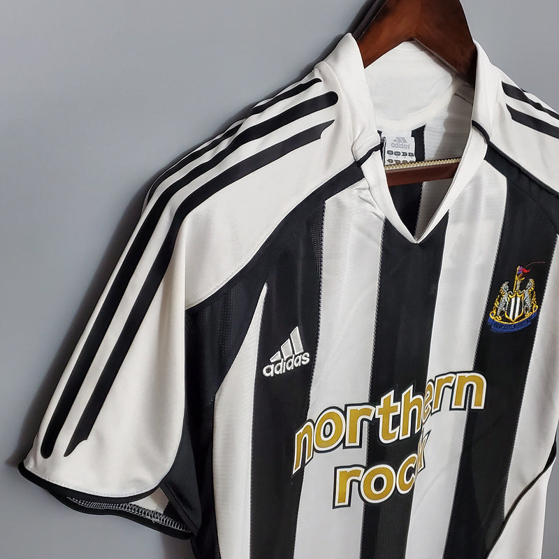 Camisa Newcastle Retrô 2005/2006 Preta e Branca
