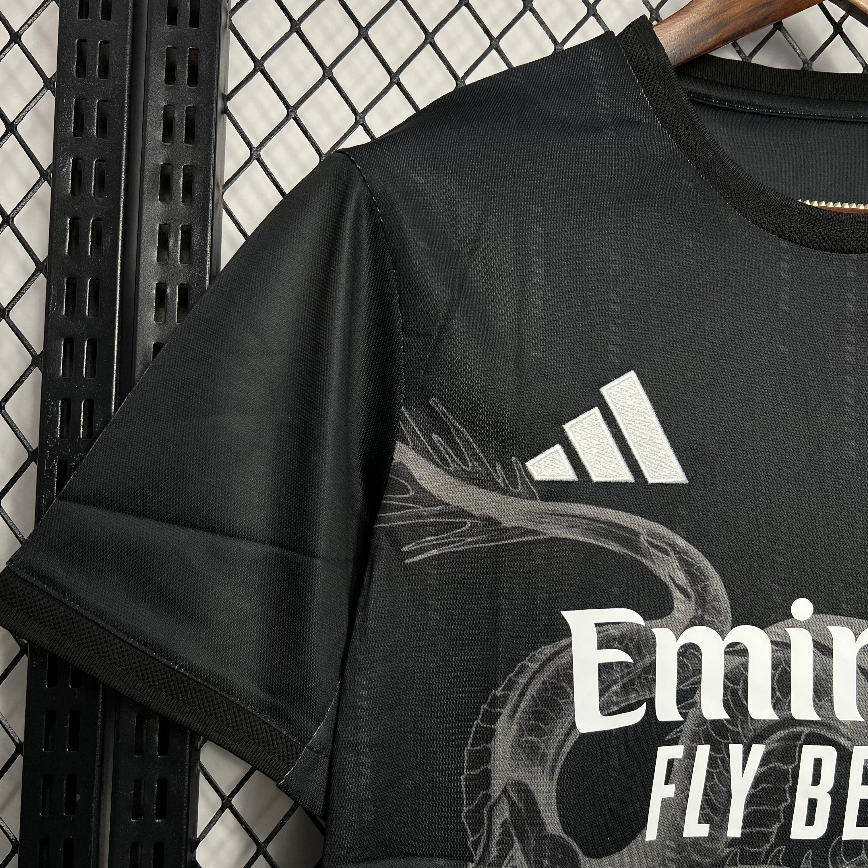 Camisa Real Madrid Edição Especial Preta 24/25