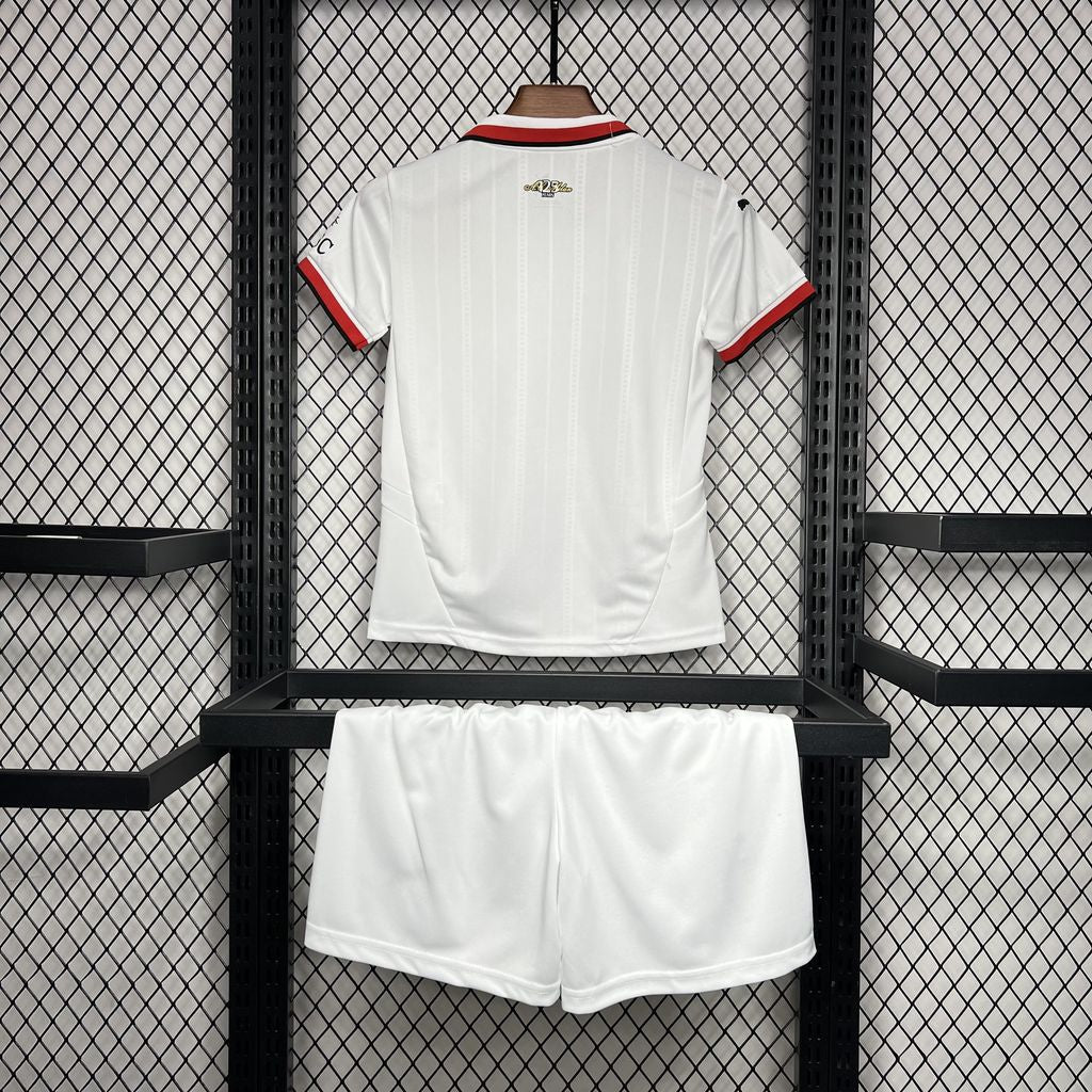 Kit infantil Milan II 24/25 - Branco