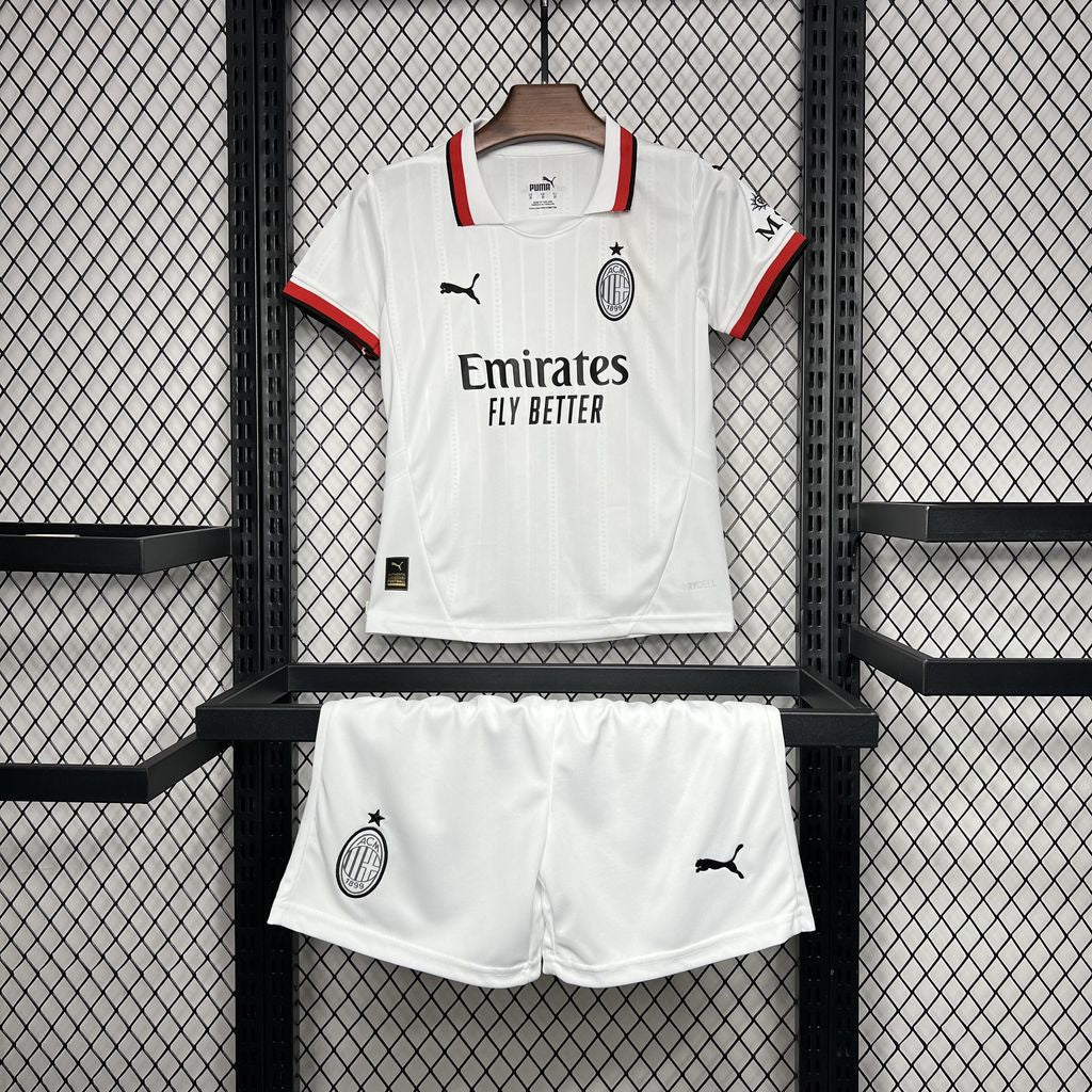 Kit infantil Milan II 24/25 - Branco
