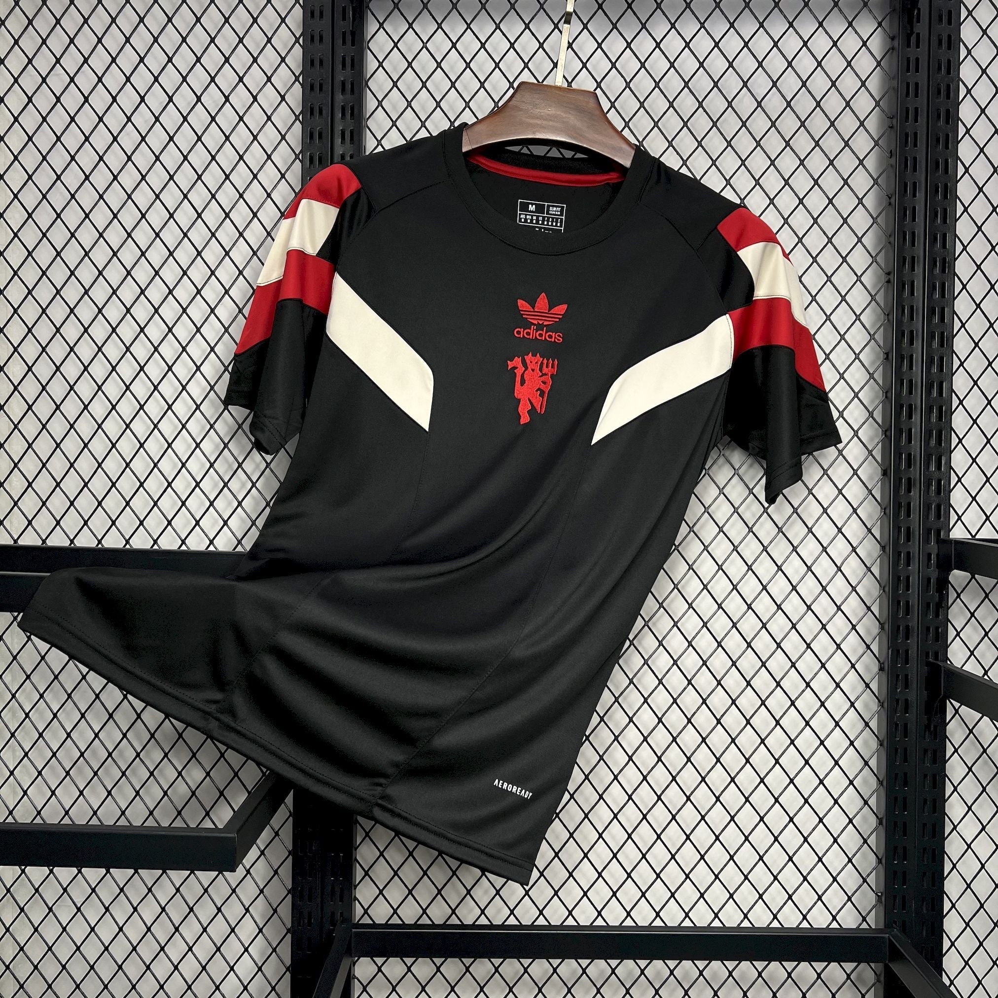 Camisa Manchester United Originals Black 24/25