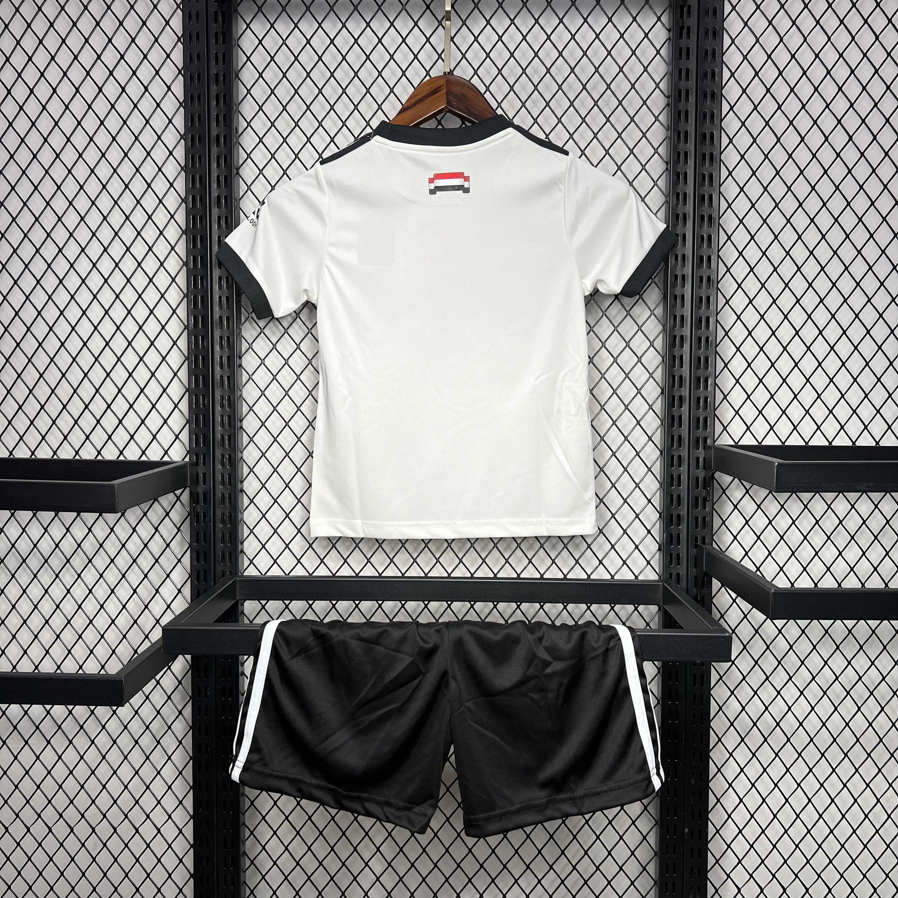 Kit infantil Manchester United III 24/25 - Branco