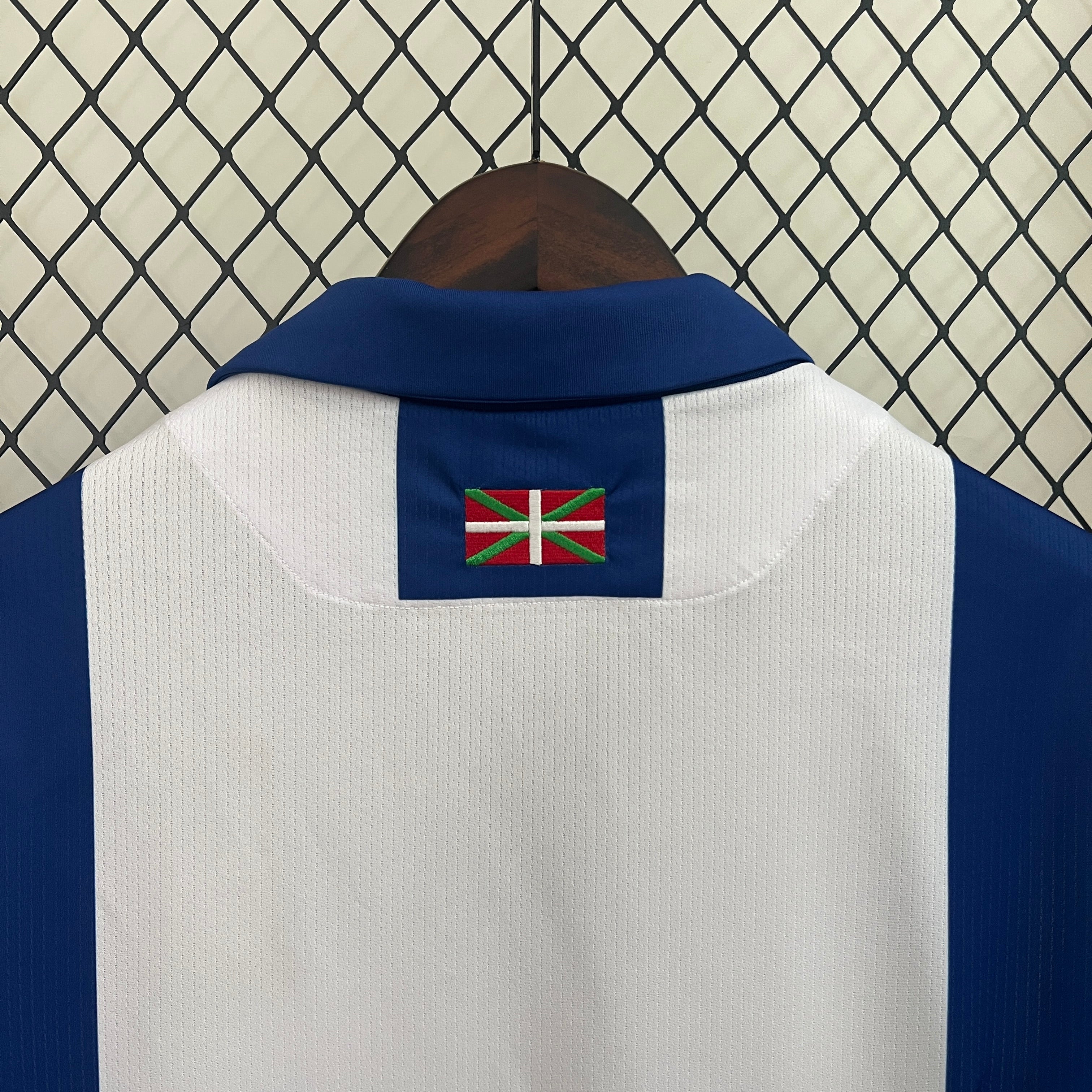 Camisa Real Sociedad Home 24/25 - Macron