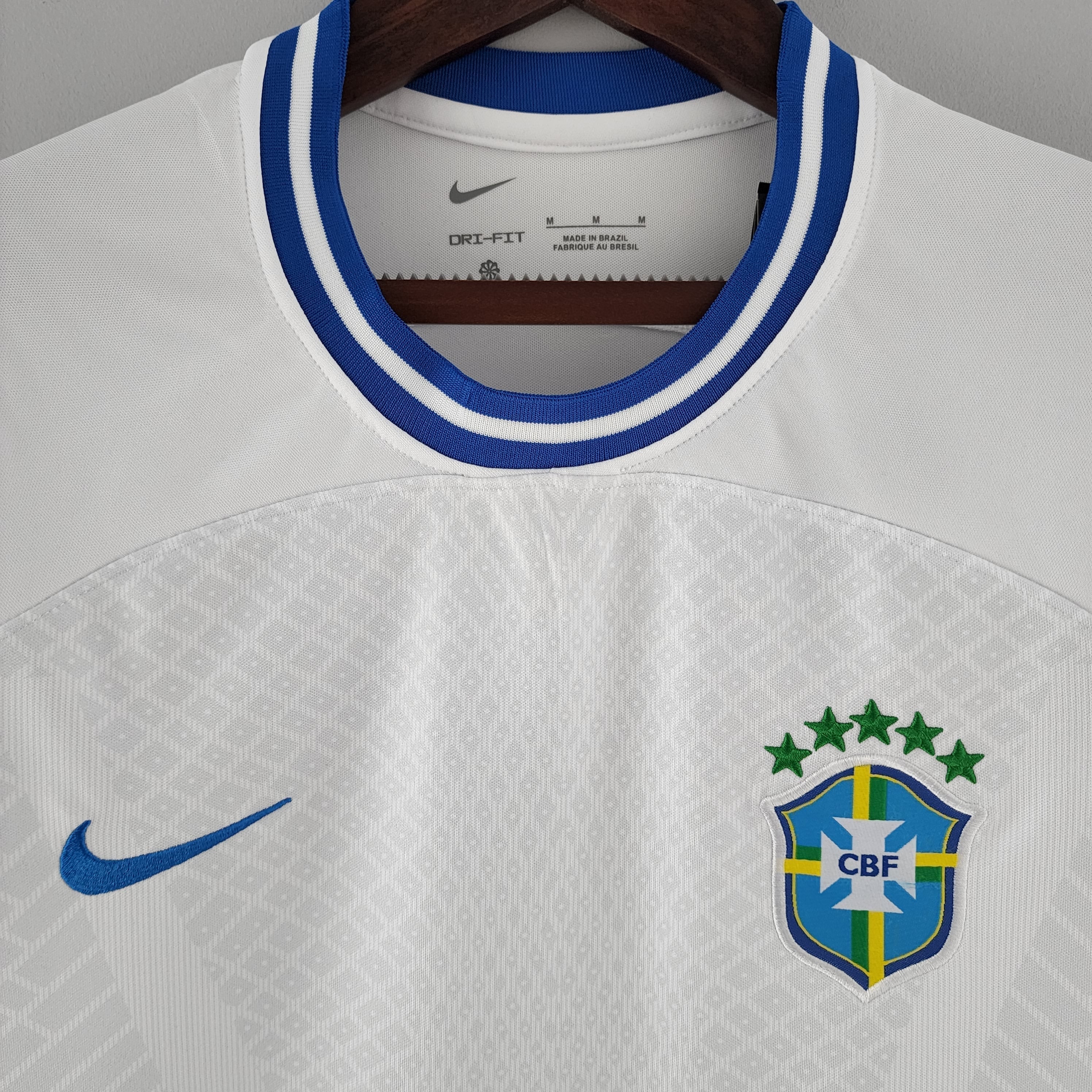 Camisa Feminina Seleção Brasil2022 - Branca - Conceito Branca
