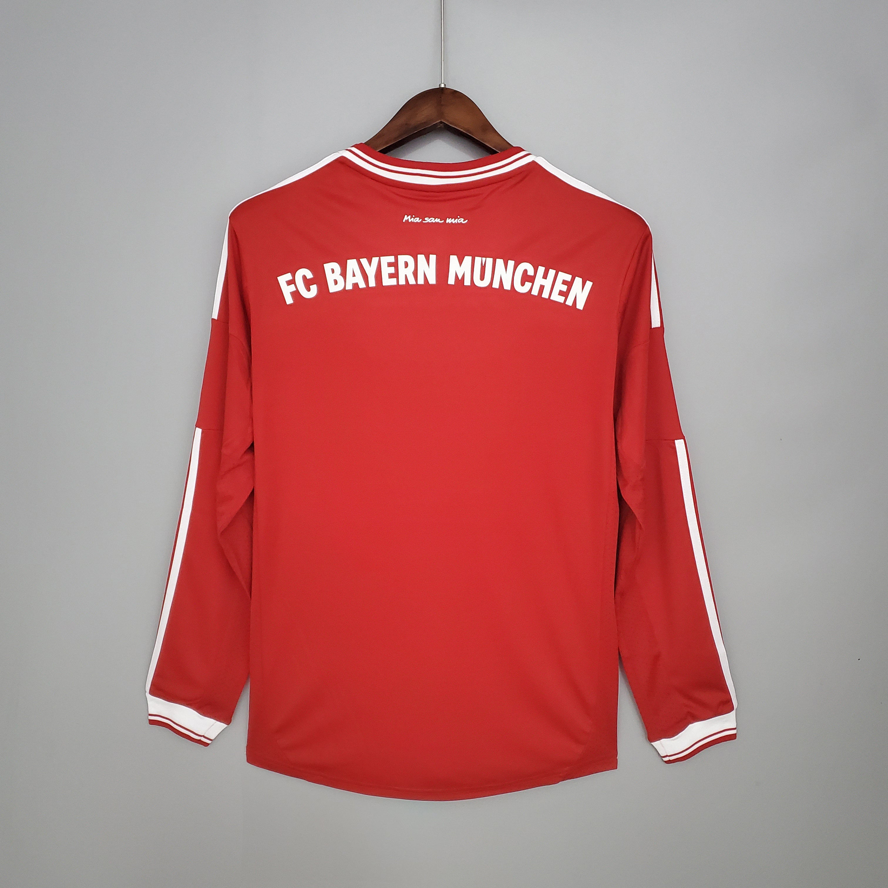 Camisa Manga Longa Bayern de Munique Champions League 2013/14 Vermelha
