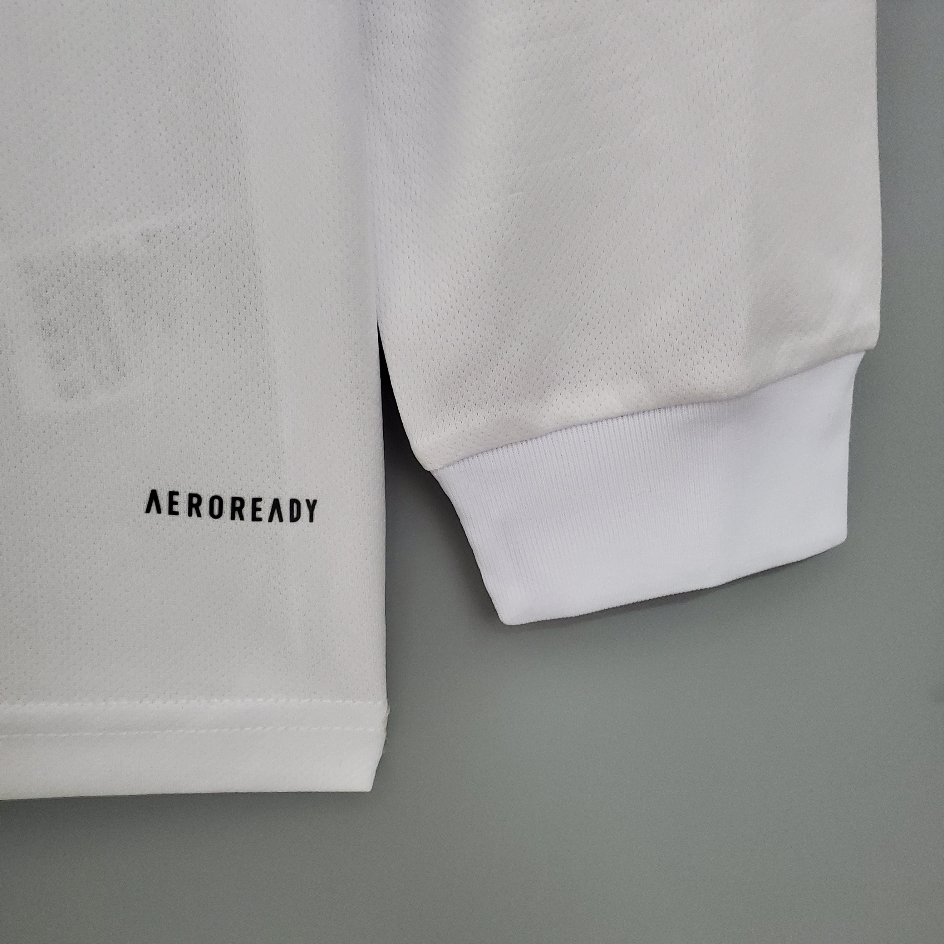 Camisa Manga Longa Real Madrid 21/22 Branco