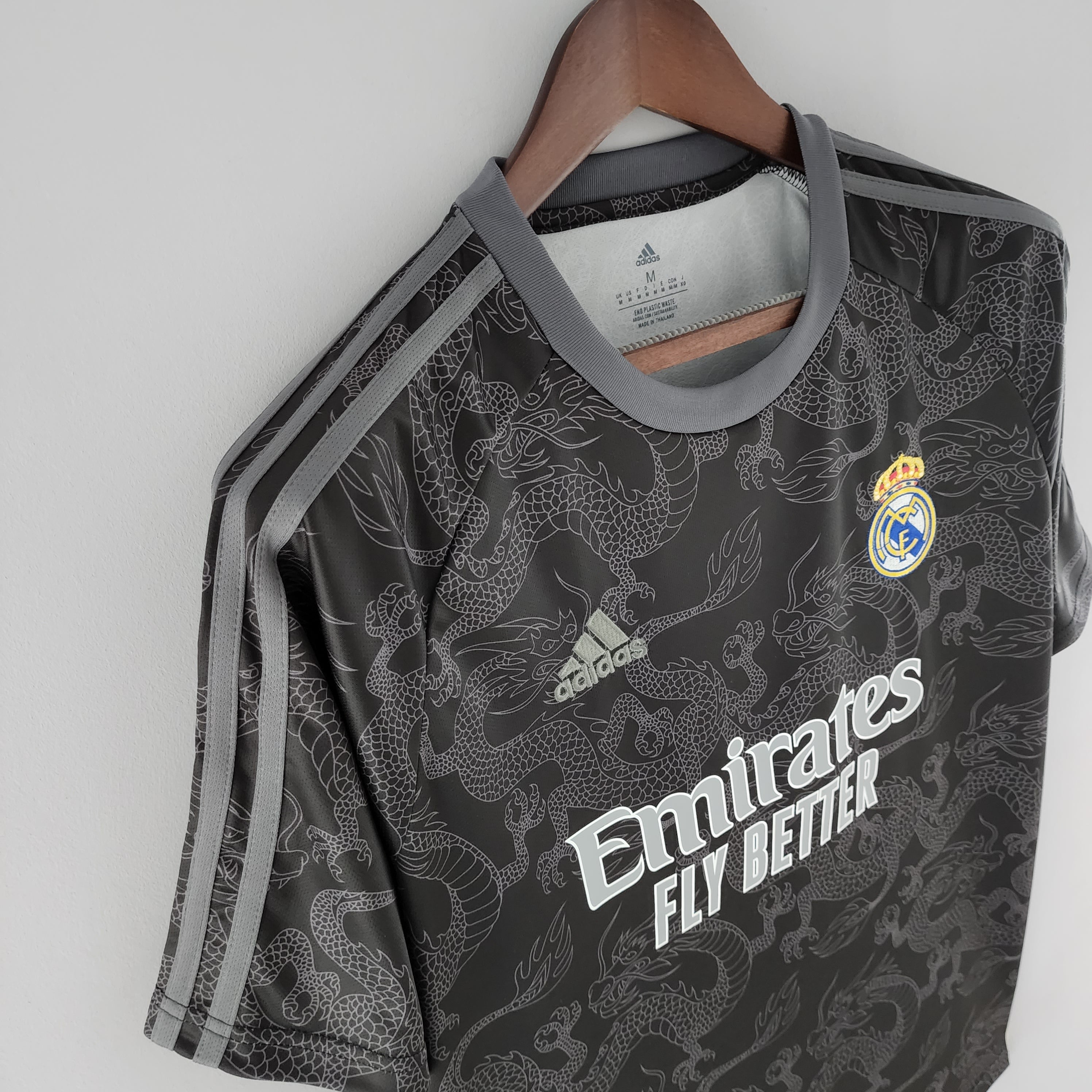 Camisa Real Madrid  22/23 Edição Especial Black Dragon