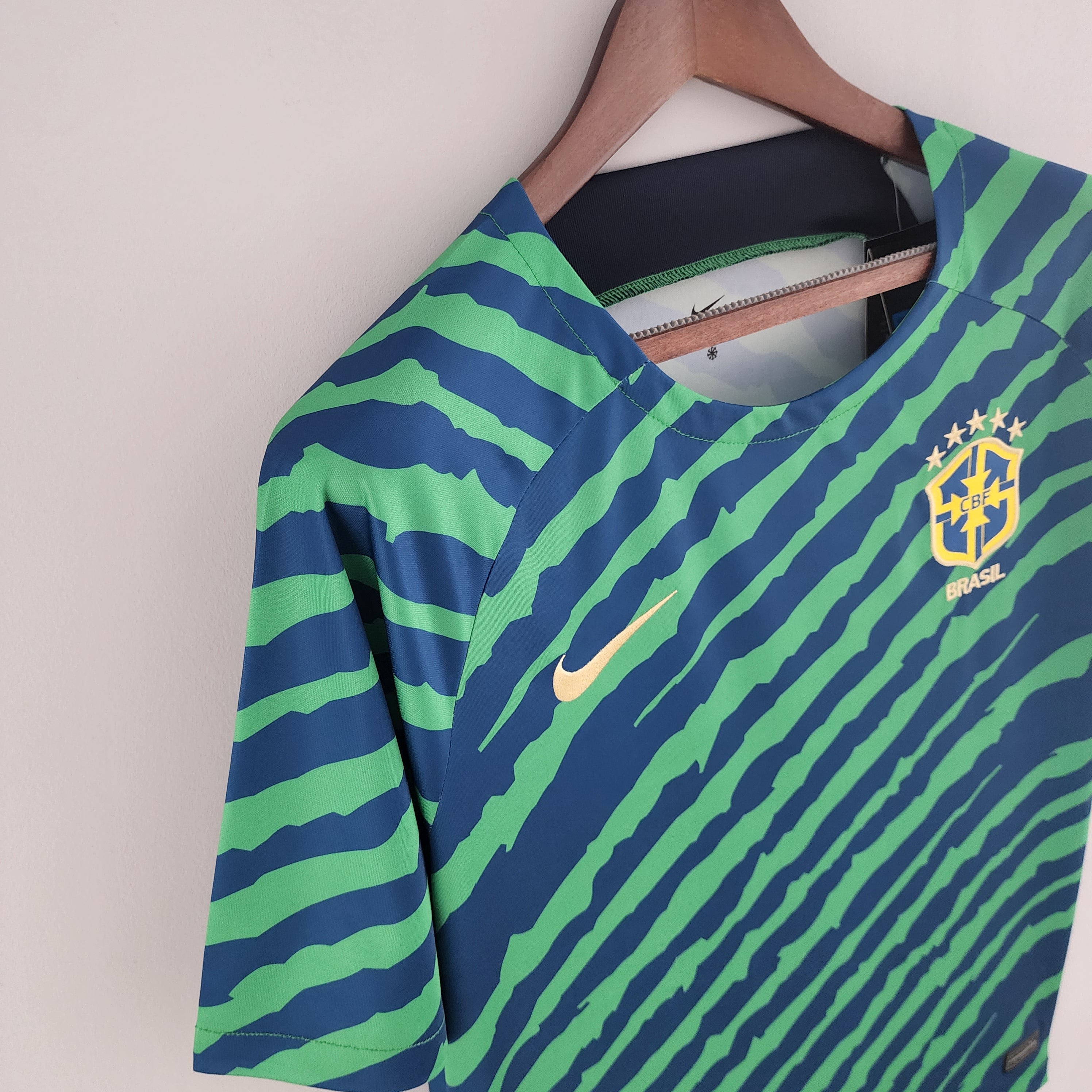 Camisa Seleção Brasil 2022 Verde e Azul - Edição Especial