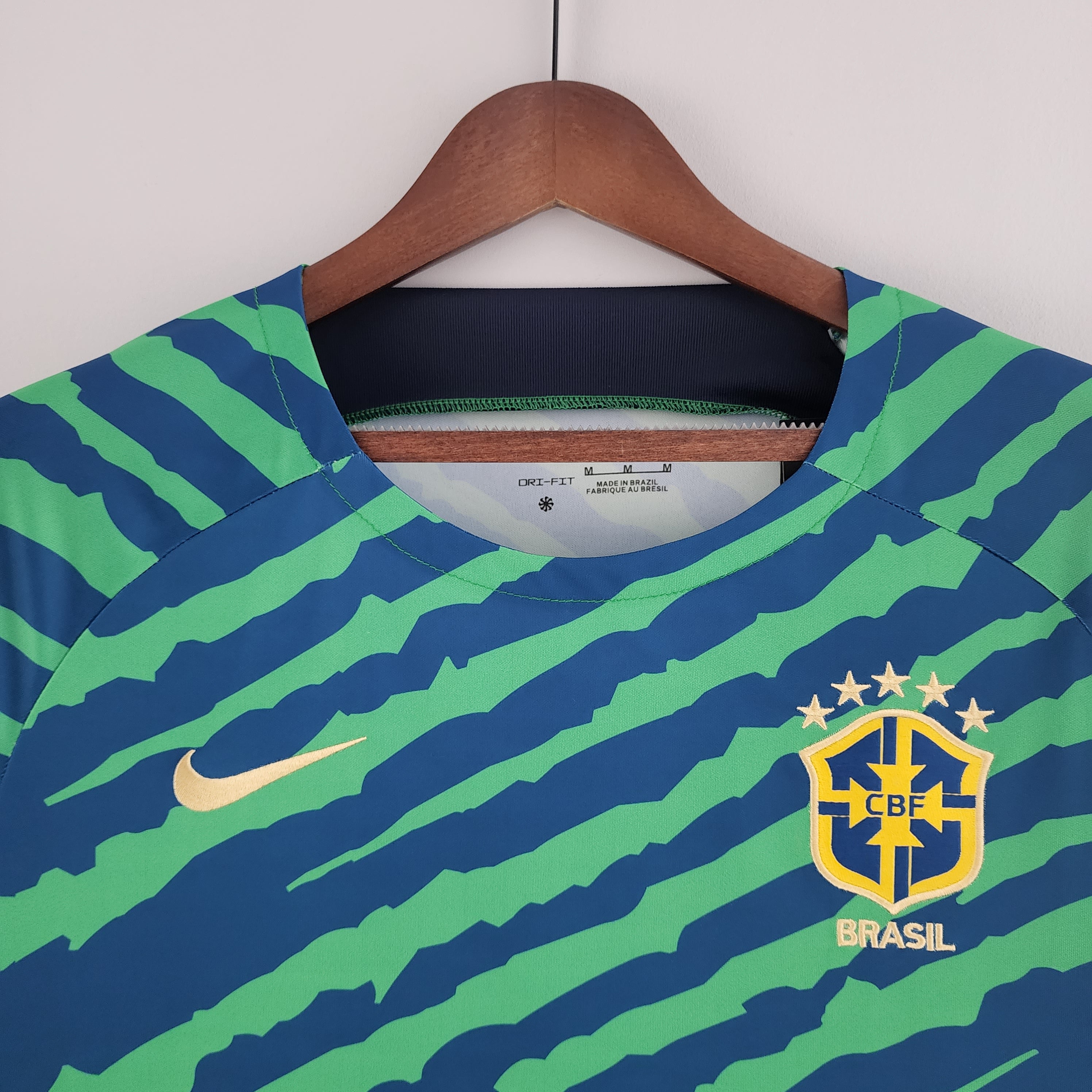 Camisa Seleção Brasil 2022 Verde e Azul - Edição Especial