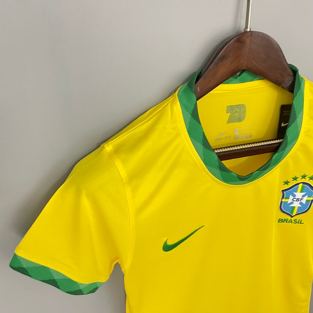 Camisa Feminina Seleção Brasil I 21/22 Amarela