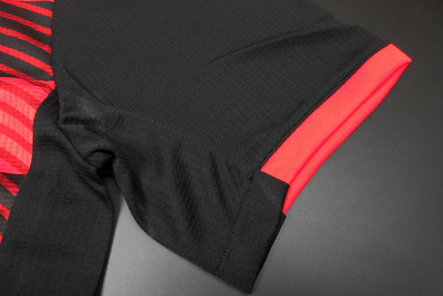 Camisa Flamengo I 22/23 - Vermelha e Preta - Masculino Jogador