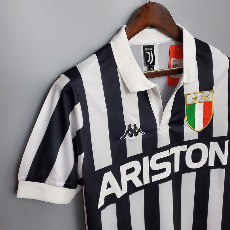 Camisa Juventus Retrô 1984/1985 Preta e Branca