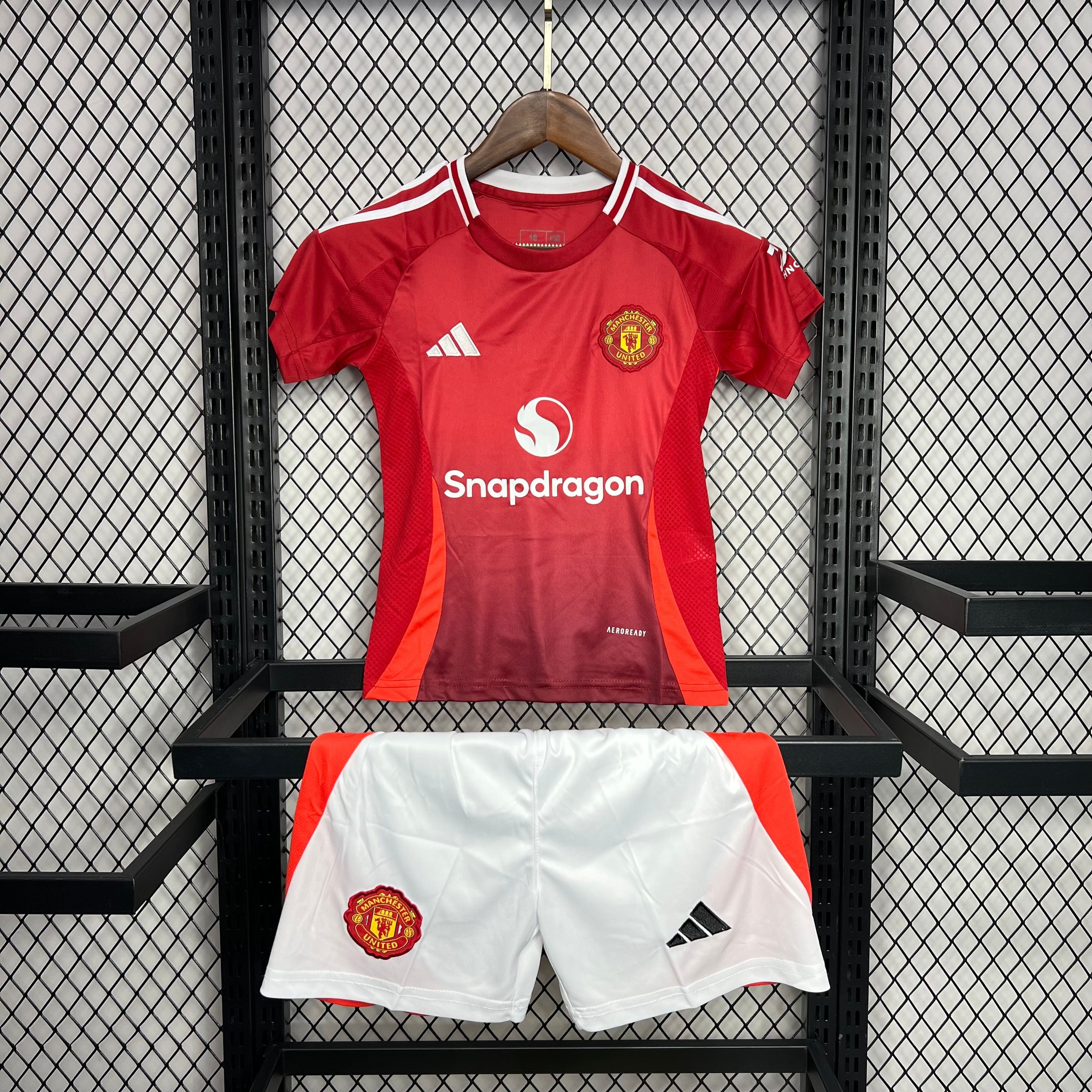 Kit infantil Manchester United I 24/25 - Vermelho